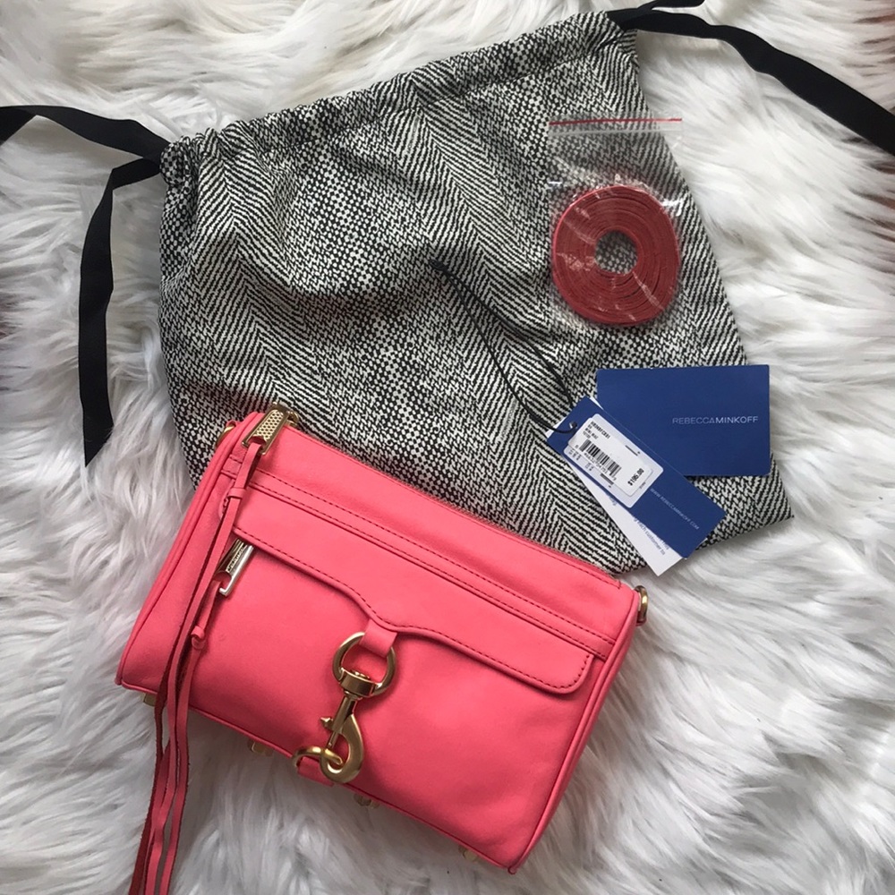 ❌SOLD❌ Rebecca Minkoff Mini MAC - Picture 2 of 9